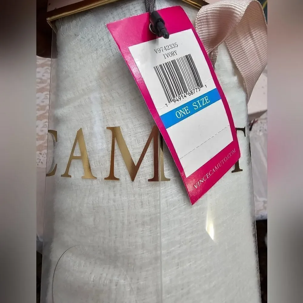 Vince Camuto Cozy Scarf NIB